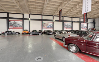 Wirtualny spacer — Auto-House